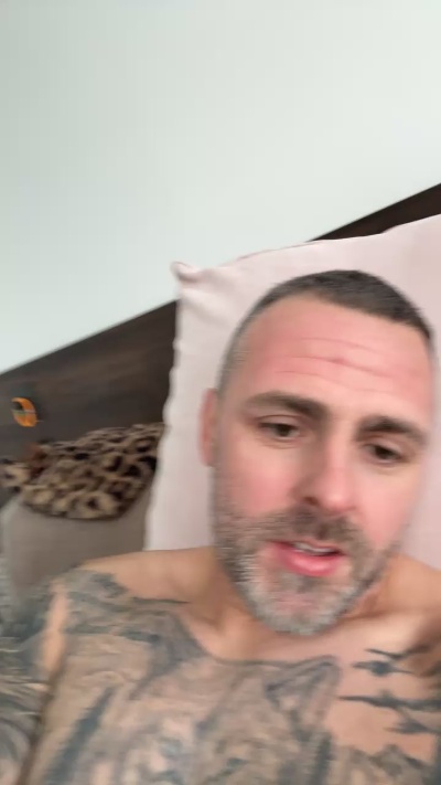 RagingRomeo live cam on Cam4