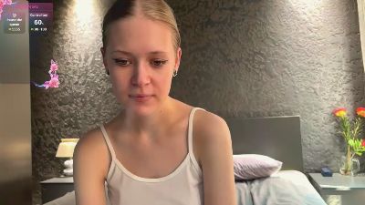 RaguelFoots live cam on Cam4