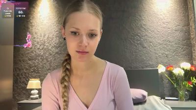 RaguelFoots live cam on Cam4