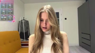 RaguelFoots live cam on Cam4