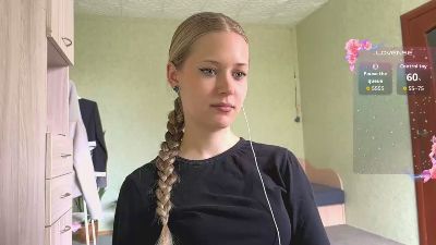 RaguelFoots live cam on Cam4