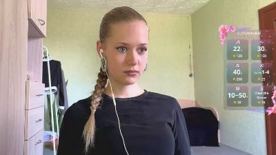 RaguelFoots live cam on Cam4