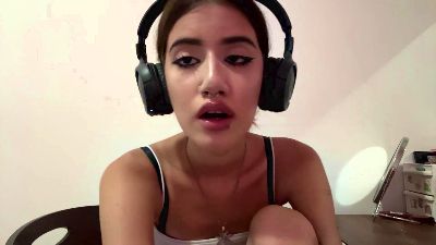 RaguelMinchey live cam on Cam4