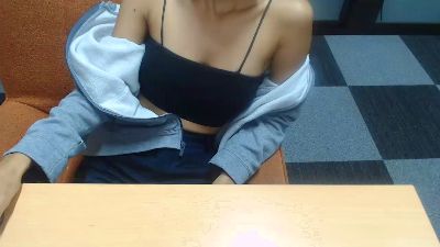 Raksha live cam on Cam4
