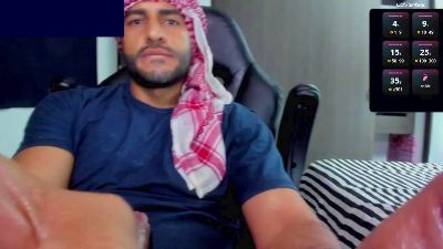 Ralfvoss live cam on Cam4