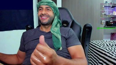 Ralfvoss live cam on Cam4
