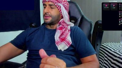 Ralfvoss live cam on Cam4