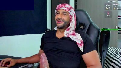 Ralfvoss live cam on Cam4