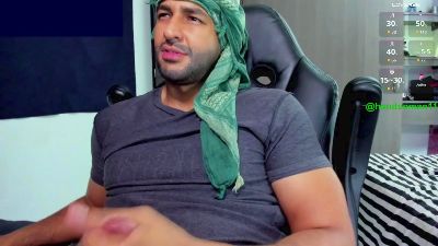 Ralfvoss live cam on Cam4