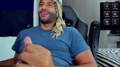 Ralfvoss live cam on Cam4