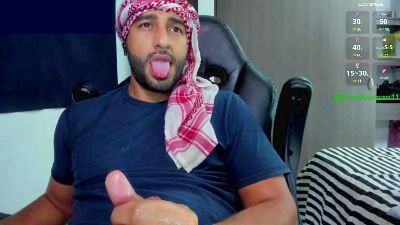 Ralfvoss live cam on Cam4