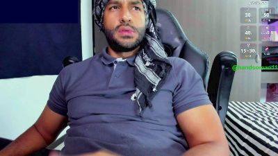 Ralfvoss live cam on Cam4