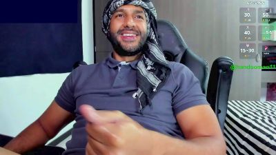 Ralfvoss live cam on Cam4