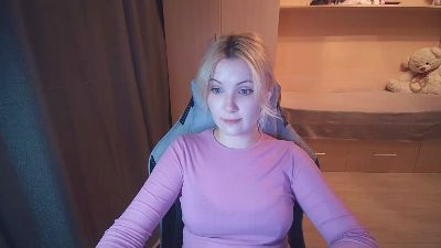 RamonaTordsen live cam on Cam4