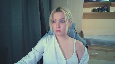 RamonaTordsen live cam on Cam4