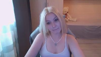 RamonaTordsen live cam on Cam4