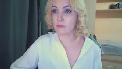 RamonaTordsen live cam on Cam4