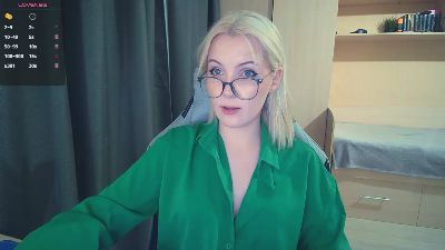 RamonaTordsen live cam on Cam4
