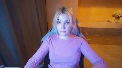 RamonaTordsen live cam on Cam4