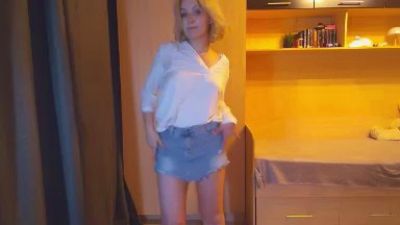 RamonaTordsen live cam on Cam4
