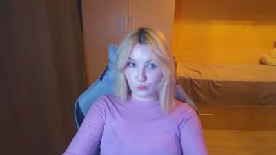 RamonaTordsen live cam on Cam4