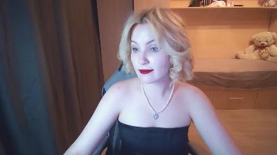 RamonaTordsen live cam on Cam4