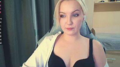 RamonaTordsen live cam on Cam4