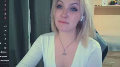 RamonaTordsen live cam on Cam4