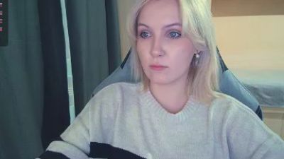 RamonaTordsen live cam on Cam4
