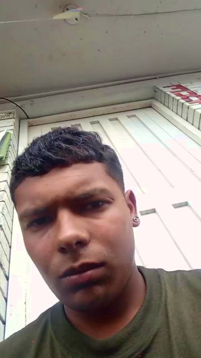 Ramoncardona live cam on Cam4