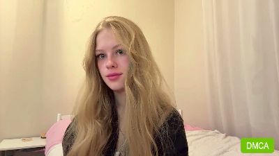 RandaSerles live cam on Cam4