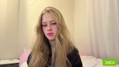 RandaSerles live cam on Cam4