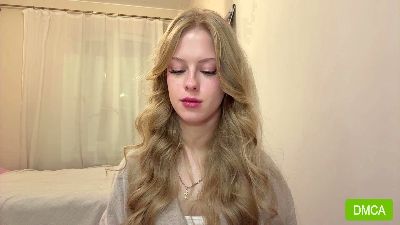 RandaSerles live cam on Cam4