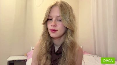 RandaSerles live cam on Cam4