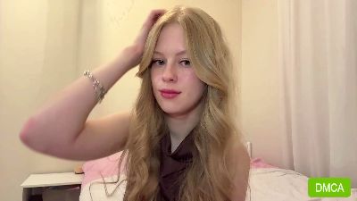RandaSerles live cam on Cam4