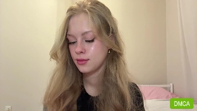 RandaSerles live cam on Cam4