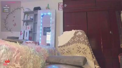Rapunzell__ live cam on Cam4