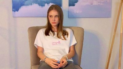 RaquelPanameno live cam on Cam4