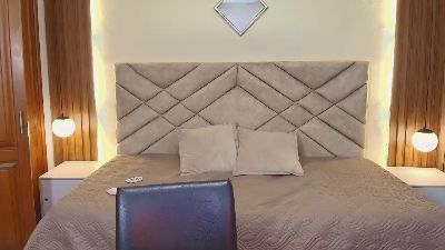 Raqueljones_ live cam on Cam4