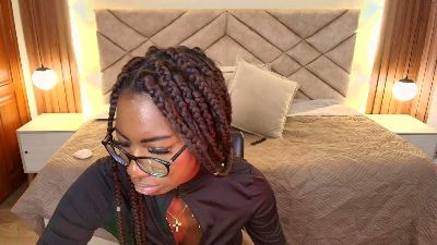 Raqueljones_ live cam on Cam4