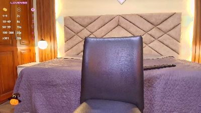 Raqueljones_ live cam on Cam4