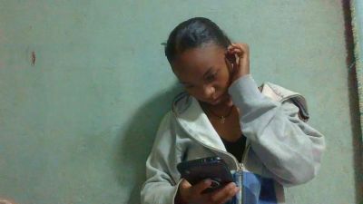 Rasoanir live cam on Cam4