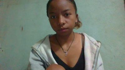Rasoanir live cam on Cam4