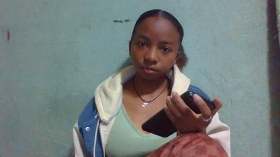 Rasoanir live cam on Cam4