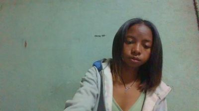 Rasoanir live cam on Cam4