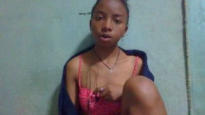 Rasoanir live cam on Cam4