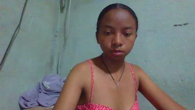 Rasoanir live cam on Cam4