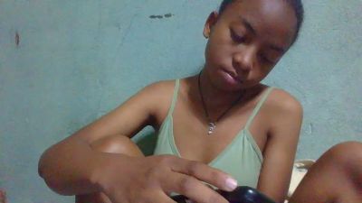 Rasoanir live cam on Cam4