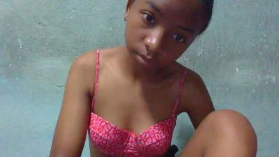 Rasoanir live cam on Cam4