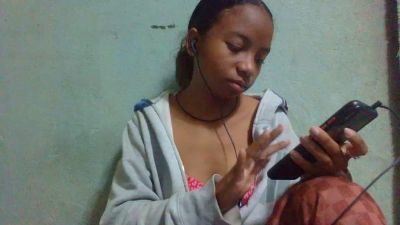 Rasoanir live cam on Cam4